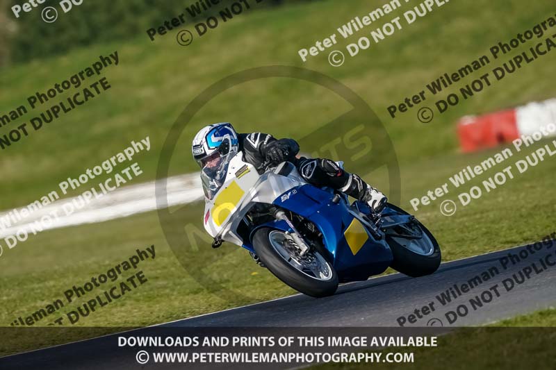 enduro digital images;event digital images;eventdigitalimages;no limits trackdays;peter wileman photography;racing digital images;snetterton;snetterton no limits trackday;snetterton photographs;snetterton trackday photographs;trackday digital images;trackday photos